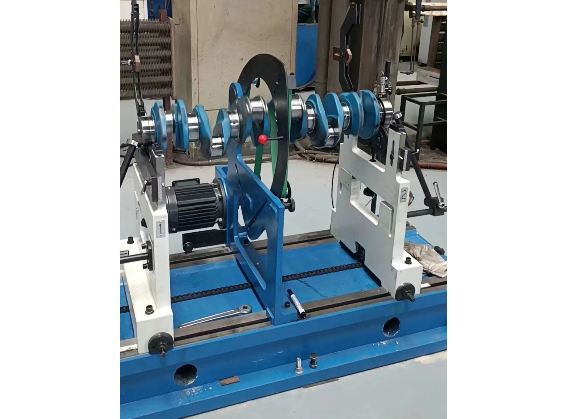 曲轴动平衡现场